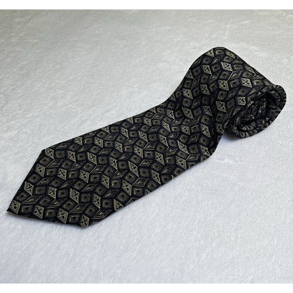 L'Homme 100% Italian Silk Tie Gray & Black Geometric Diamond Motif
